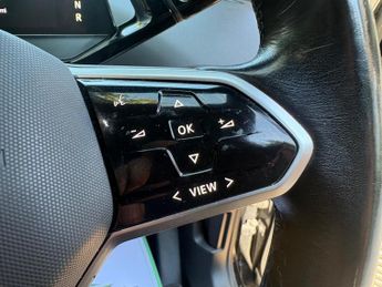 Volkswagen ID.4 Pro Performance 77kWh Life Auto 5dr