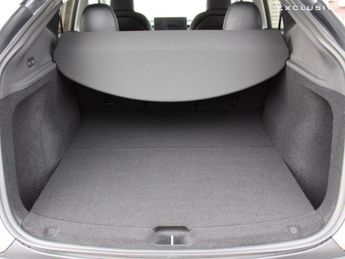Tesla Model Y 84.7kWh (Dual Motor) Long Range Auto 4WDE 5dr