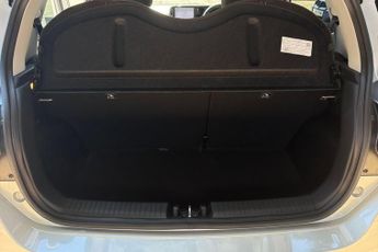Hyundai i10 1.0 MPi Premium 5dr Auto