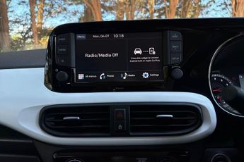 Hyundai i10 1.0 MPi Premium 5dr Auto