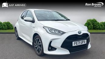 Toyota Yaris 1.5 VVT-h Design E-CVT Euro 6 (s/s) 5dr