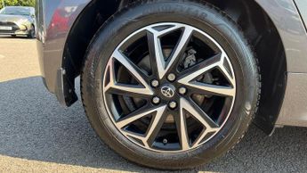 Toyota Yaris 1.5 VVT-h Design E-CVT Euro 6 (s/s) 5dr