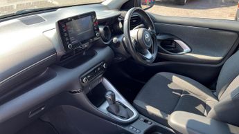 Toyota Yaris 1.5 VVT-h Design E-CVT Euro 6 (s/s) 5dr