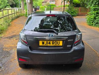 Toyota Yaris 1.5 VVT-h Icon Plus CVT Euro 5 5dr