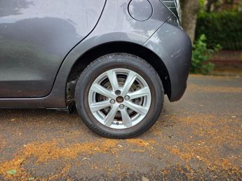 Toyota Yaris 1.5 VVT-h Icon Plus CVT Euro 5 5dr