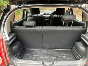 Kia Picanto 1.1 Strike 5dr
