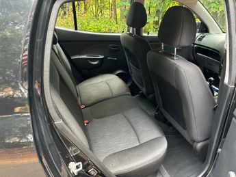 Kia Picanto 1.1 Strike 5dr