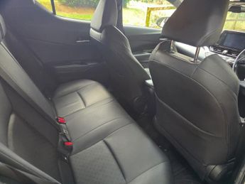 Toyota C-HR 1.8 VVT-h Dynamic CVT Euro 6 (s/s) 5dr