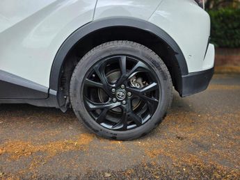 Toyota C-HR 1.8 VVT-h Dynamic CVT Euro 6 (s/s) 5dr