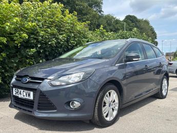 Ford Focus 1.6 TDCi ECOnetic Titanium Navigator Euro 5 (s/s) 5dr