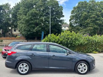 Ford Focus 1.6 TDCi ECOnetic Titanium Navigator Euro 5 (s/s) 5dr