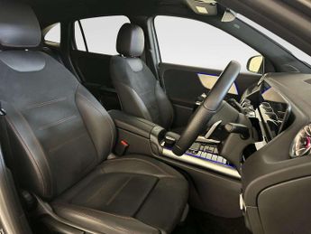 Mercedes-Benz EQA EQA 300 66.5kWh AMG Line SUV 5dr Electric Auto 4MATIC (228 ps)