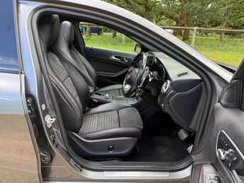 Mercedes-Benz A Class 2.1 A220d AMG Line (Premium Plus) 7G-DCT Euro 6 (s/s) 5dr