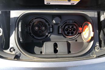 Nissan LEAF 160kW e+ Tekna 62kWh 5dr Auto