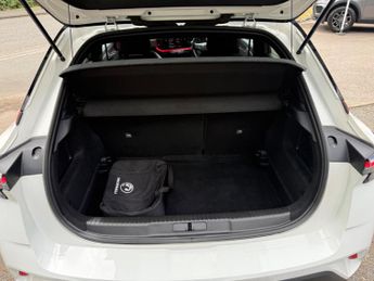 Vauxhall Mokka Electric 50kWh SRi Nav Premium Auto 5dr