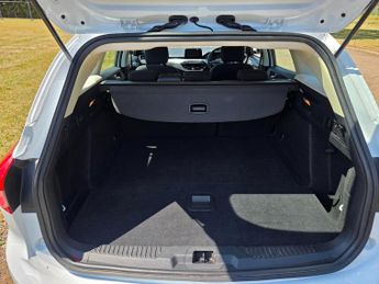 Ford Focus 1.0T EcoBoost Zetec Auto Euro 6 (s/s) 5dr