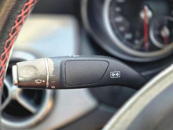 Mercedes-Benz CLA 1.6 CLA200 AMG Line Edition Coupe 7G-DCT Euro 6 (s/s) 4dr
