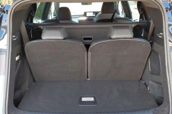 Peugeot E-5008 73kWh GT Auto 5dr