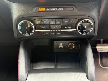 Ford Kuga 2.5 EcoBoost Duratec 14.4kWh ST-Line CVT Euro 6 (s/s) 5dr