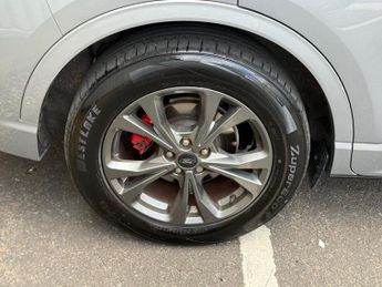 Ford Kuga 2.5 EcoBoost Duratec 14.4kWh ST-Line CVT Euro 6 (s/s) 5dr