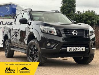 Nissan Navara 2.3 dCi N-Guard Auto 4WD Euro 6 4dr