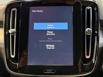 Volvo XC40 1.5h T4 Recharge 10.7kWh Core Auto Euro 6 (s/s) 5dr