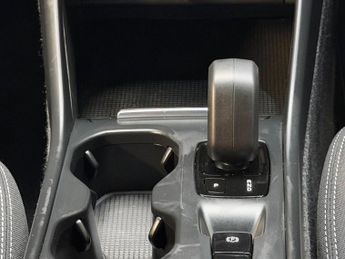 Volvo XC40 1.5h T4 Recharge 10.7kWh Core Auto Euro 6 (s/s) 5dr