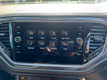 Volkswagen T-Roc 1.5 TSI EVO R-Line DSG Euro 6 (s/s) 5dr