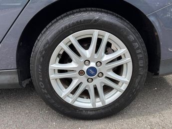 Ford Focus 1.6 Titanium Powershift Euro 5 5dr