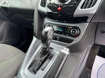 Ford Focus 1.6 Titanium Powershift Euro 5 5dr