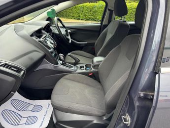 Ford Focus 1.6 Titanium Powershift Euro 5 5dr
