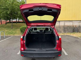 Ford Focus 2.0 TDCi Zetec Euro 5 5dr