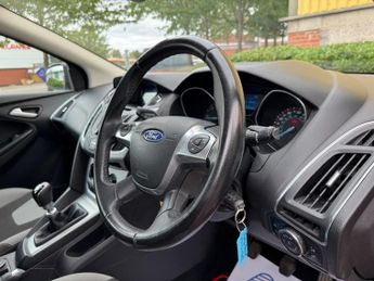 Ford Focus 2.0 TDCi Zetec Euro 5 5dr