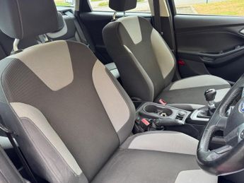 Ford Focus 2.0 TDCi Zetec Euro 5 5dr