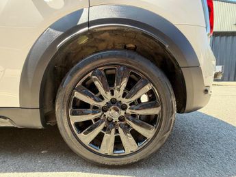 MINI Countryman 1.5 Cooper Auto Euro 6 (s/s) 5dr