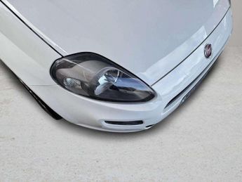 FIAT PUNTO 1.4 Easy + Hatchback 5dr Petrol Euro 6