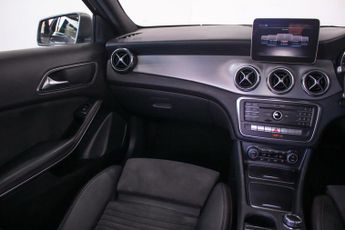 Mercedes-Benz GLA 2.1 GLA200d AMG Line 7G-DCT Euro 6 (s/s) 5dr