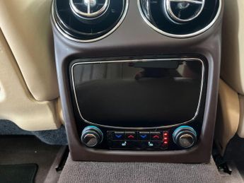Jaguar XJ 3.0d V6 Premium Luxury Auto Euro 5 4dr