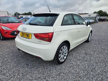 Audi A1 1.6 TDI Sport Euro 5 (s/s) 3dr