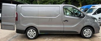 Renault Trafic 1.6 dCi 27 Sport Nav Panel Van 5dr Diesel Manual SWB Standard Ro