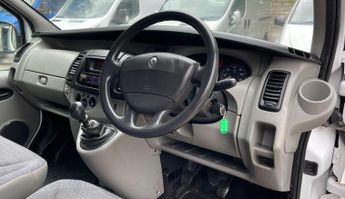 Renault Trafic 2.0 TD dCi LL29 Navigation L3 H1 4dr