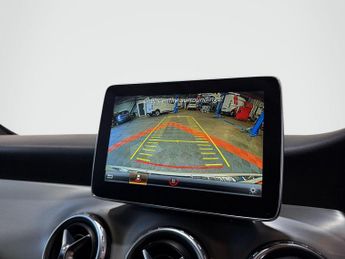 Mercedes-Benz GLA 2.1 GLA220d AMG Line 7G-DCT 4MATIC Euro 6 (s/s) 5dr