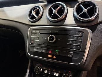Mercedes-Benz GLA 2.1 GLA220d AMG Line 7G-DCT 4MATIC Euro 6 (s/s) 5dr
