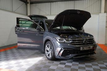 Volkswagen Tiguan 1.5 TSI R-Line Edition DSG Euro 6 (s/s) 5dr