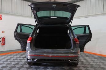 Volkswagen Tiguan 1.5 TSI R-Line Edition DSG Euro 6 (s/s) 5dr