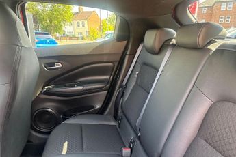 Nissan Juke 1.0 DiG-T 114 N-Connecta 5dr DCT