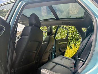 MG MG ZS 44.5kWh Exclusive Auto 5dr
