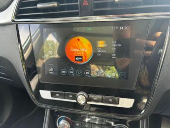MG MG ZS 44.5kWh Exclusive Auto 5dr