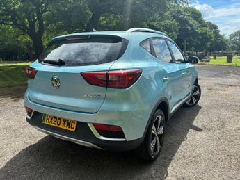 MG MG ZS 44.5kWh Exclusive Auto 5dr