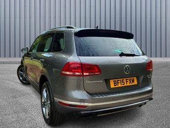 Volkswagen Touareg 3.0 TDI V6 BlueMotion Tech R-Line Tiptronic 4WD Euro 6 (s/s) 5dr
